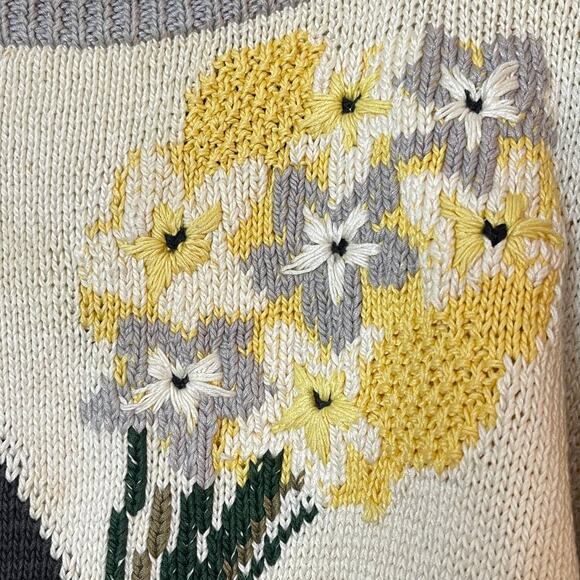 Berek Vintage 80s Hand Knit Sweater Dots and Daisies Size Small Funky Novelty - Picture 8 of 8